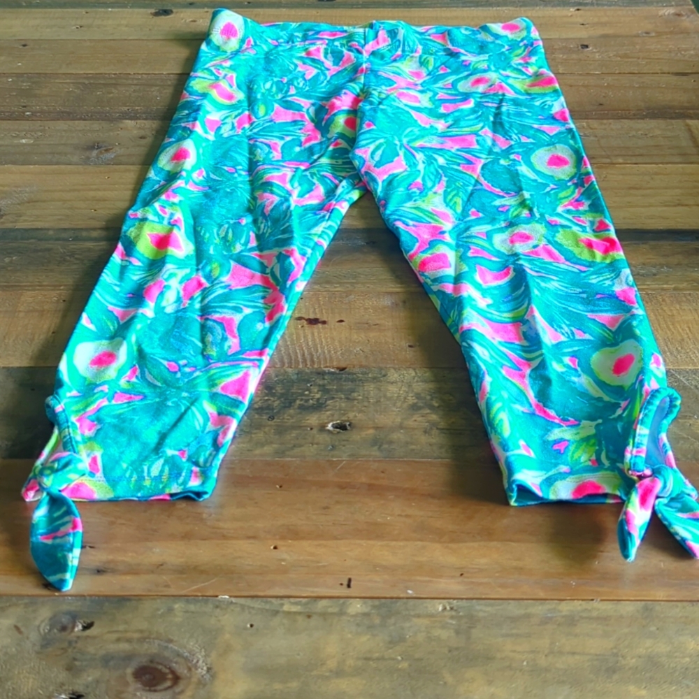 Lilly Pulitzer Guac and Roll print Maia Leggings Girls XL